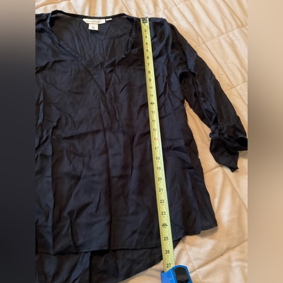 DONATED H&M Black Top - Picture 4 of 5